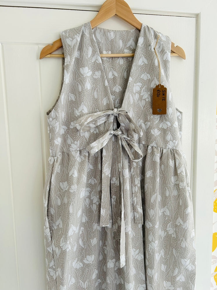 Devizes dress size 12