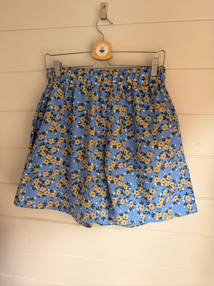 Southsea shorts (2 sizes available)