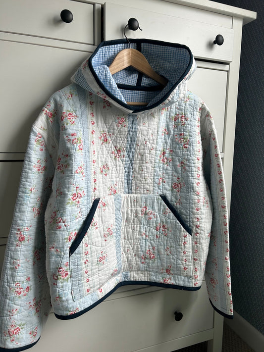 Hoody size small (faulty)