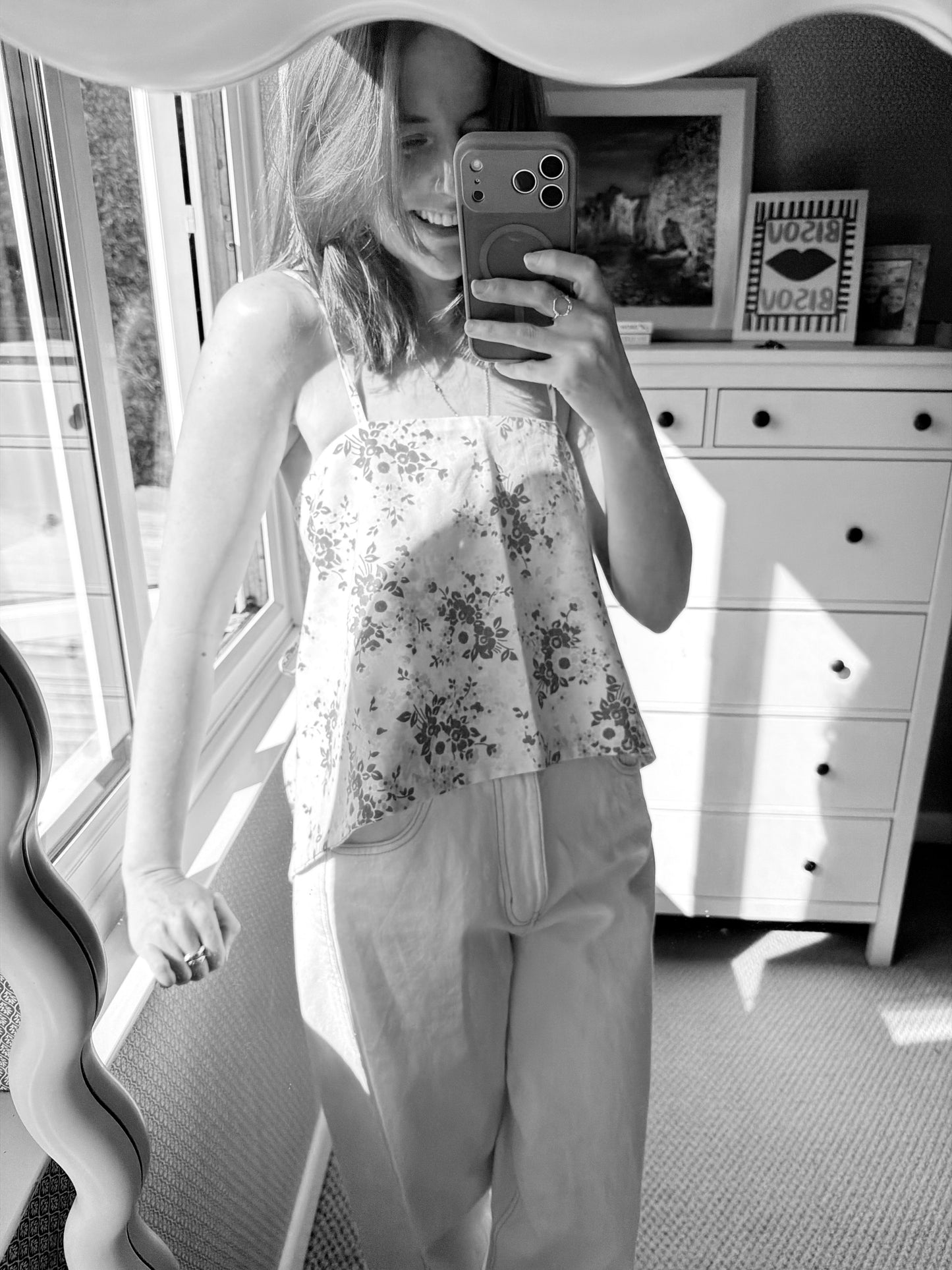 Viral tie top