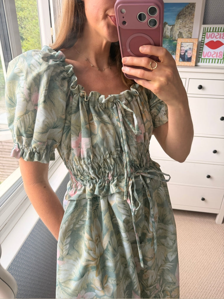 Britford dress size 12-16