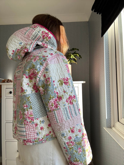 Hoody size small