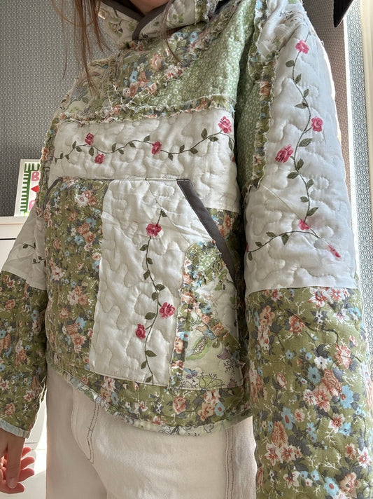Hoody size small