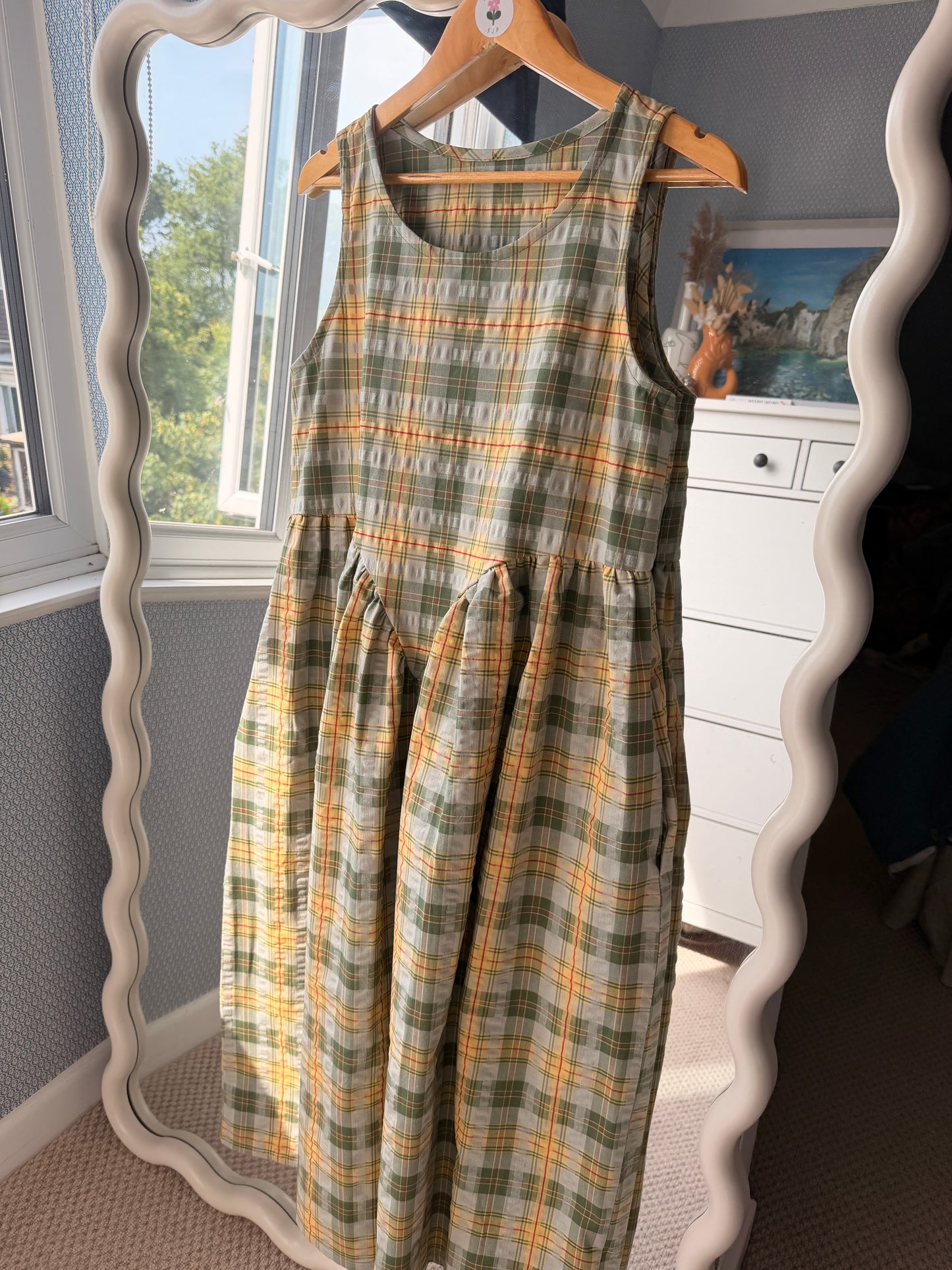 Shaftesbury dress size 10/12