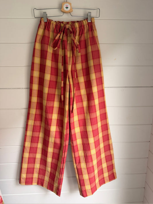 Wide leg trousers size 8/10