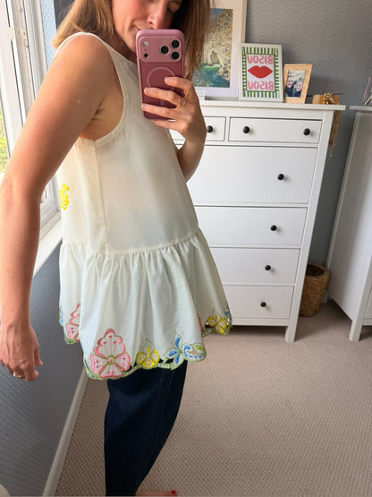 Sheer embroidered top 💗