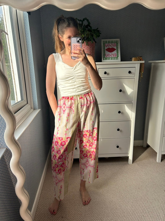 Floral Southsea trousers 8/10