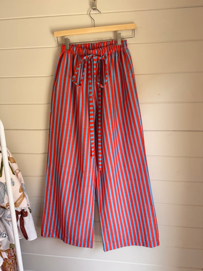 Wide leg trousers