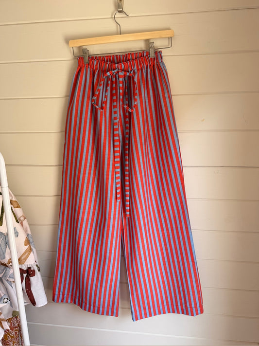 Wide leg trousers