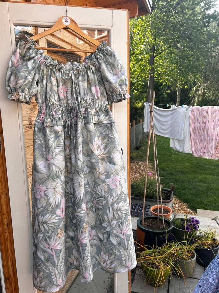 Britford dress size 10-14