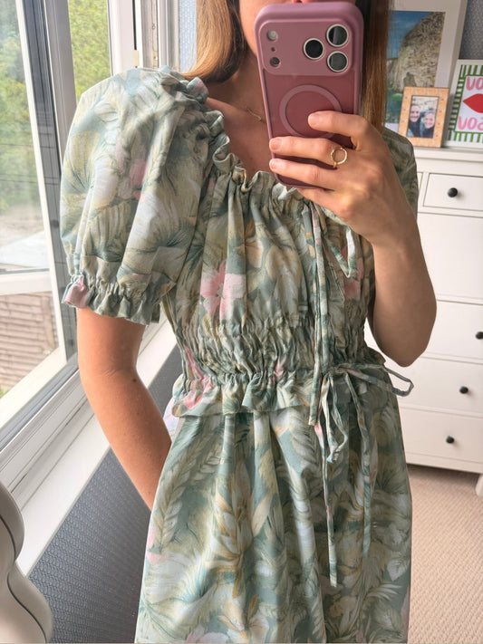 Britford dress size 12-16