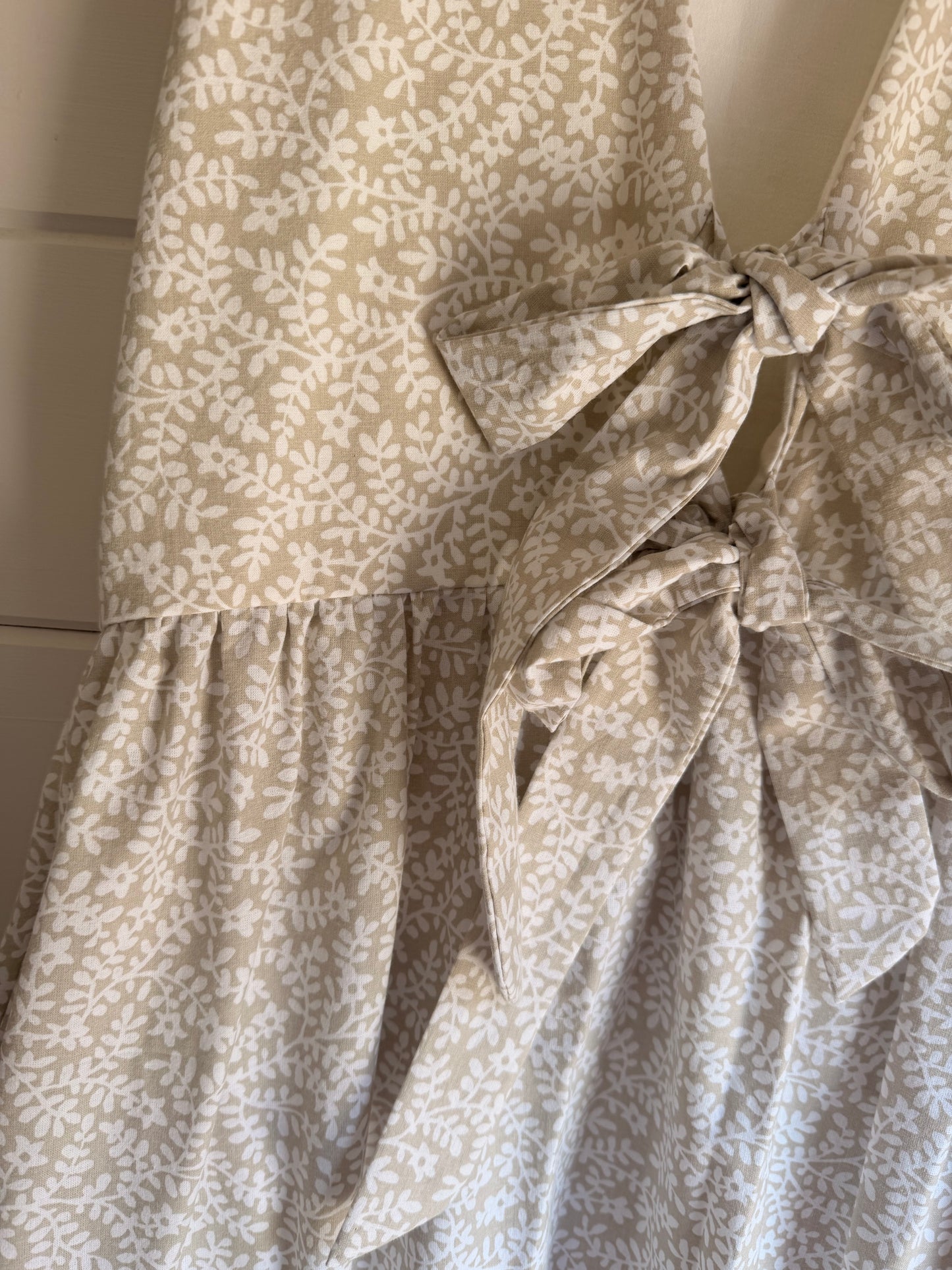 Devizes dress size 8