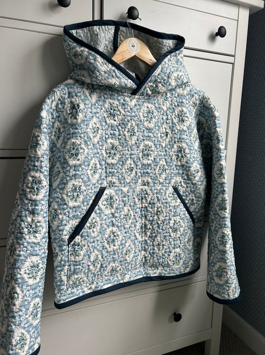 Hoody size medium