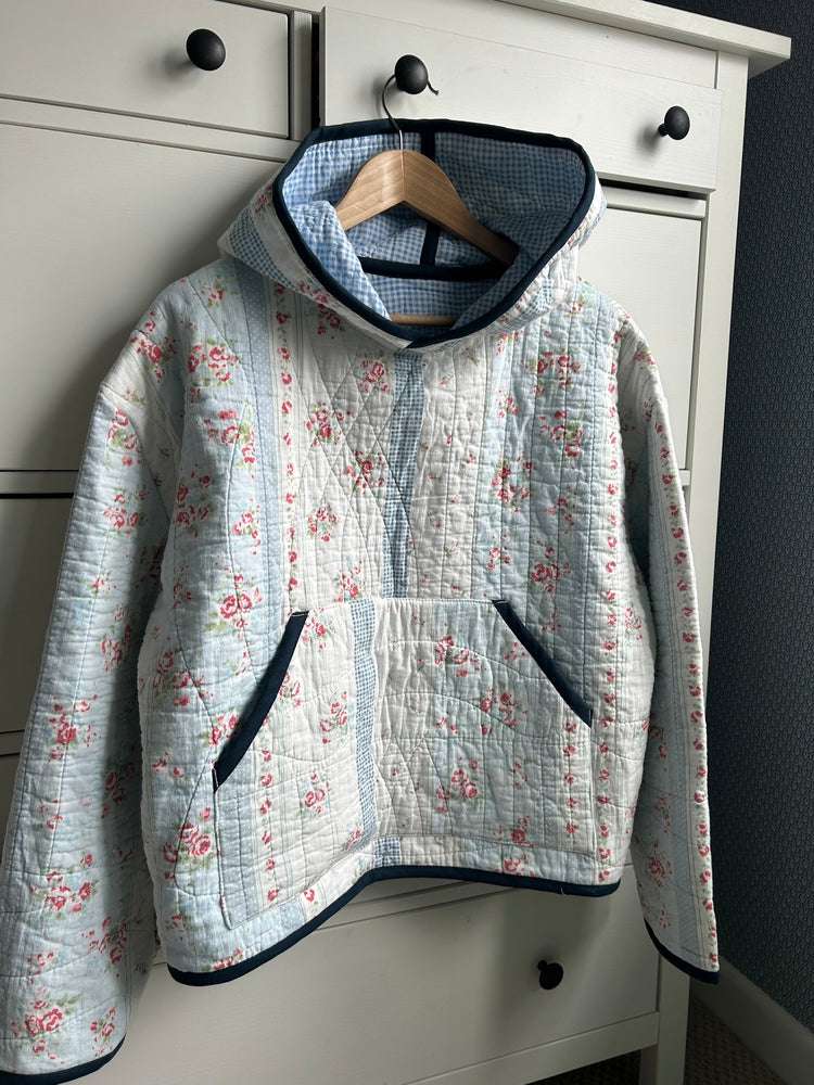 Hoody size medium